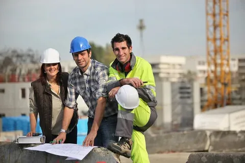 Building Long-Term Client Relationships in the Construction Industry 2 i 1